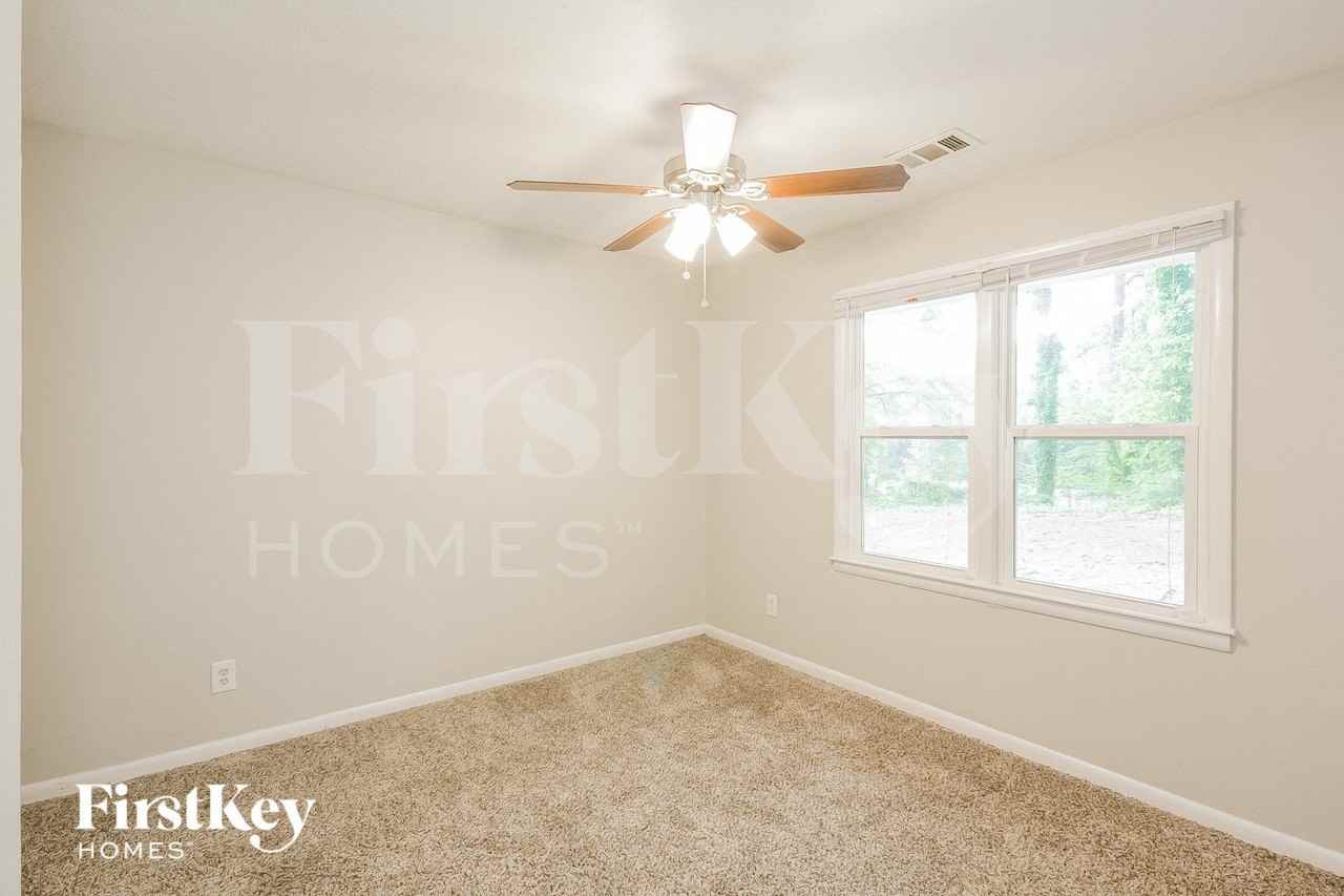 5233 Maple Valley Rd Sw - Photo 7 of 15