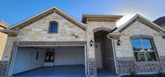 2521 Birchcrest Dr - Photo 1 of 1