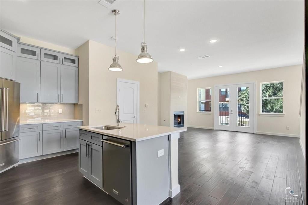 1209 Beaconsfield Ln #506 - Photo 4 of 19