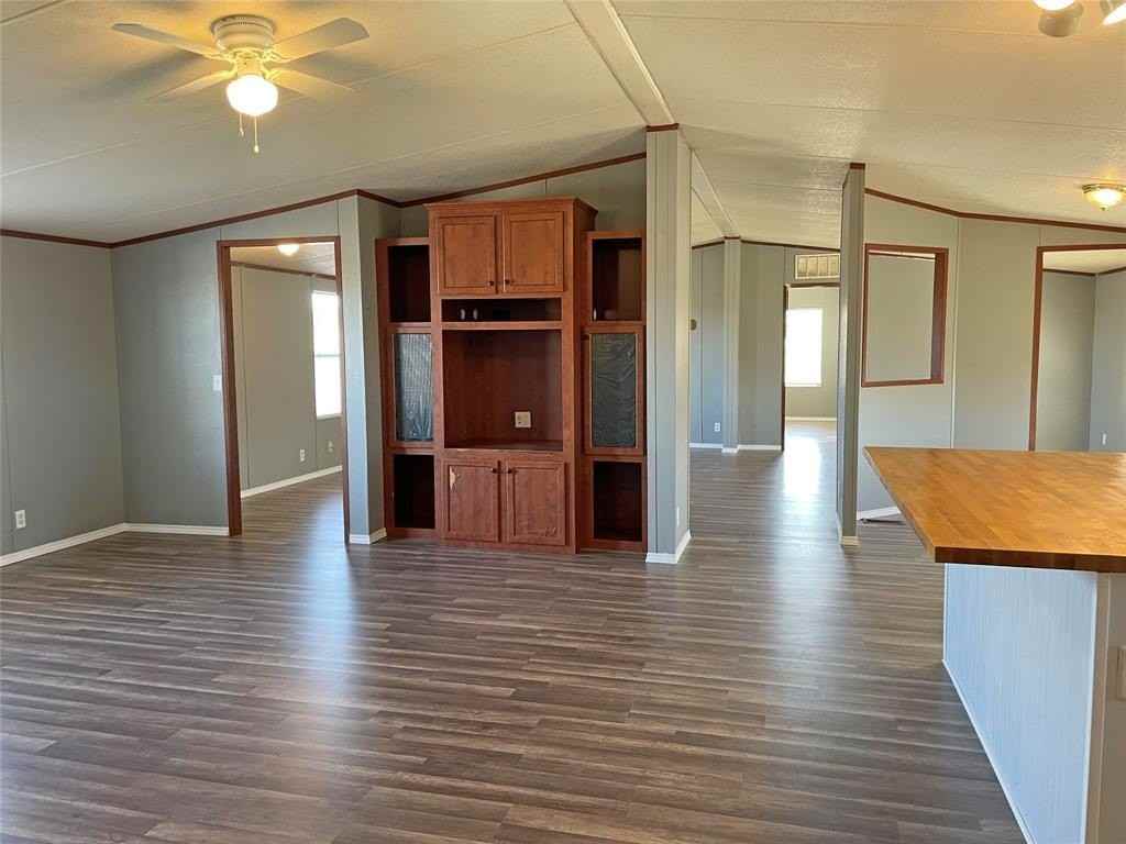 9624 Clark St - Photo 6 of 22