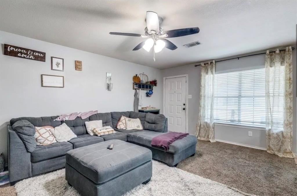 327 Shady Valley Dr - Photo 4 of 14