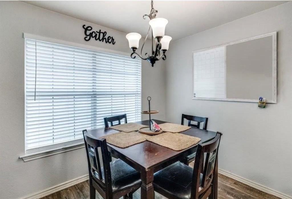 327 Shady Valley Dr - Photo 5 of 14