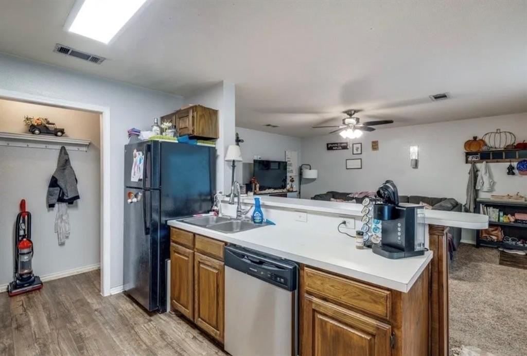 327 Shady Valley Dr - Photo 7 of 14