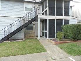 704 Memorial Mews St - Photo 1 of 1