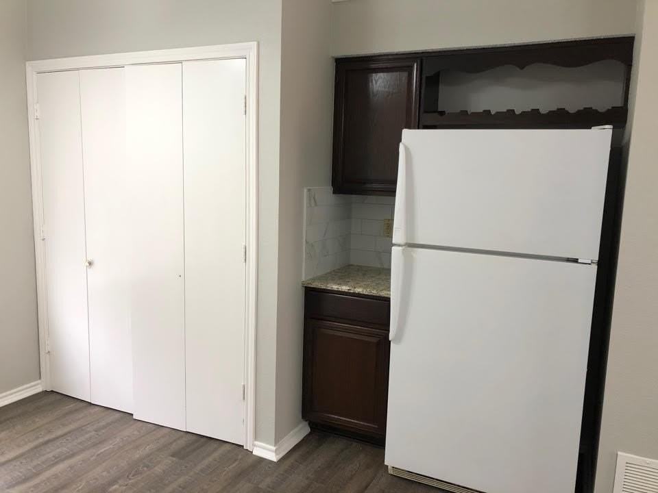 512 Dove Creek Pl - Photo 6 of 15