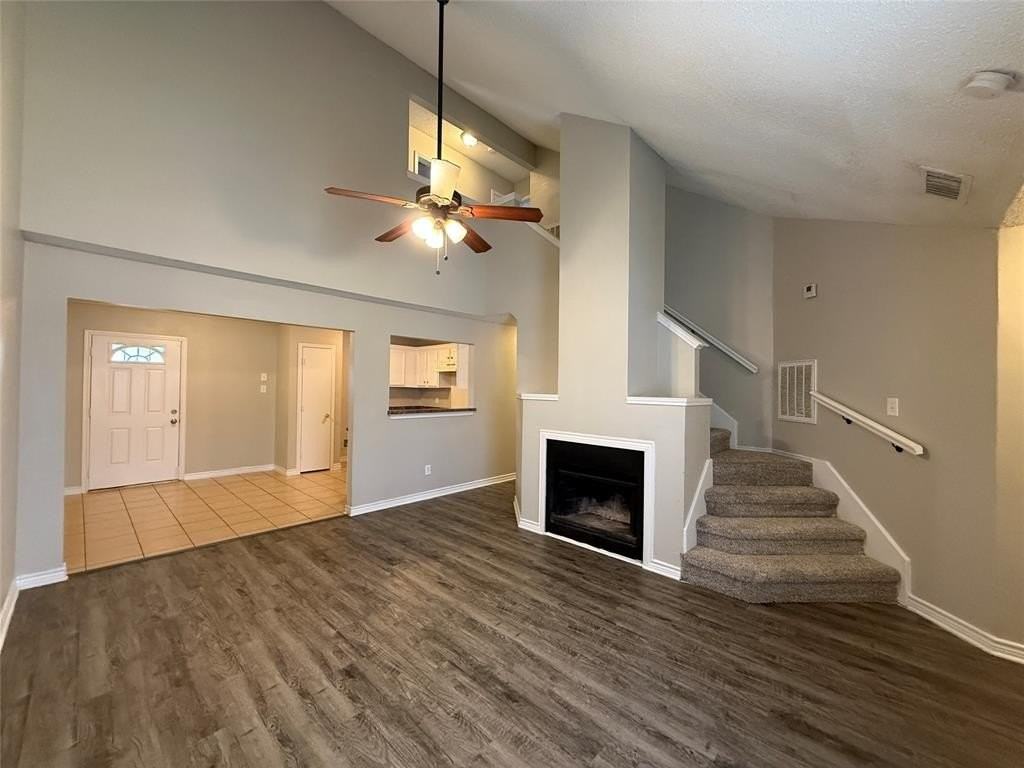 2719 Briarbank Cir - Photo 5 of 22