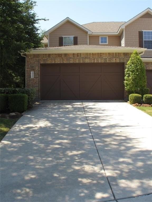 2332 Oklahoma Ave - Photo 2 of 37