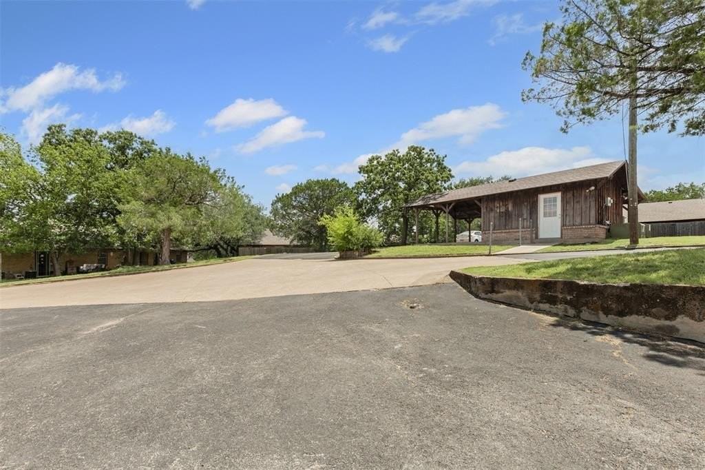 2530 E Us Highway 377 #20 - Photo 3 of 16