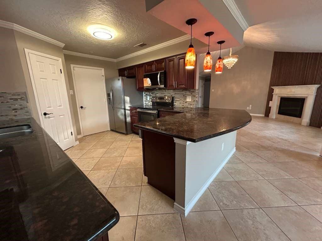 608 Pebbleshire Dr - Photo 7 of 18