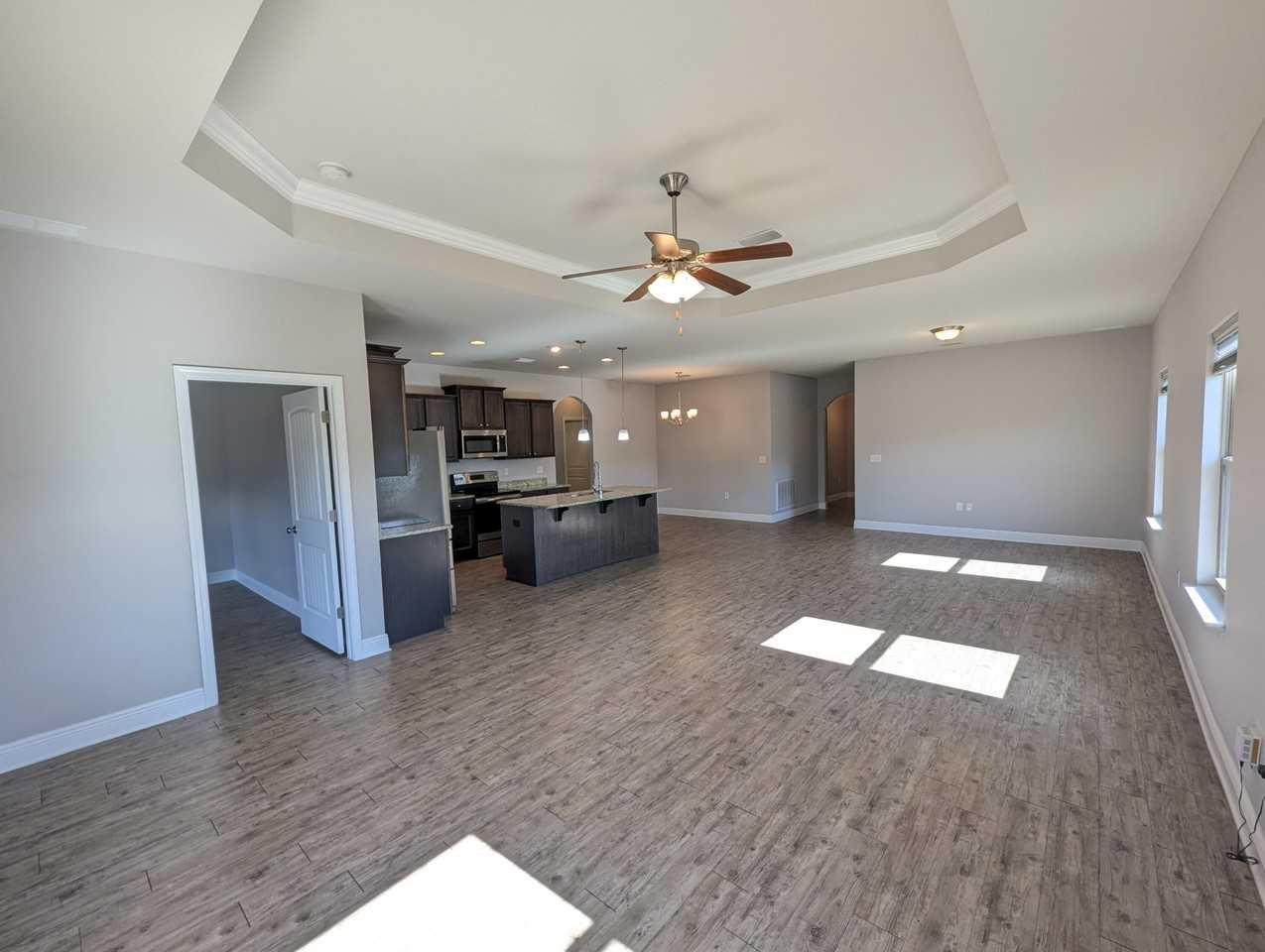 1681 Waterford Sound Blvd - Photo 4 of 25