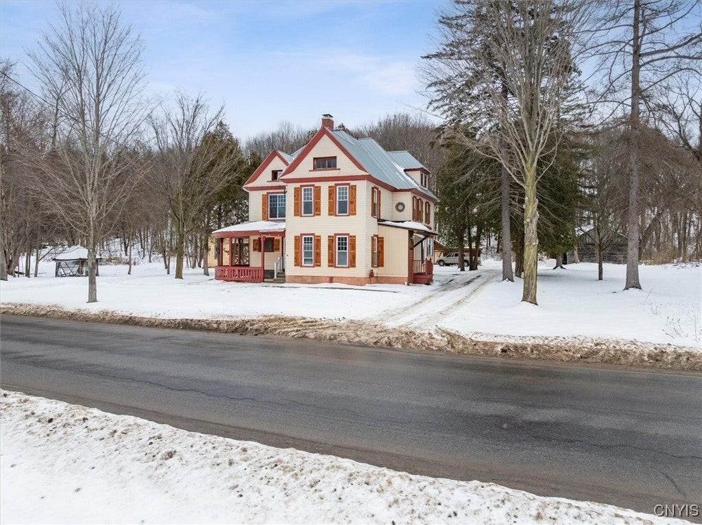 7530 Dugway Rd - Photo 2 of 44