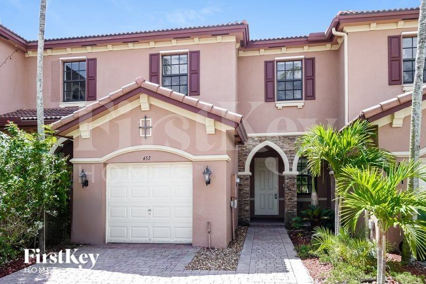 457 Seplace - Photo 2 of 16