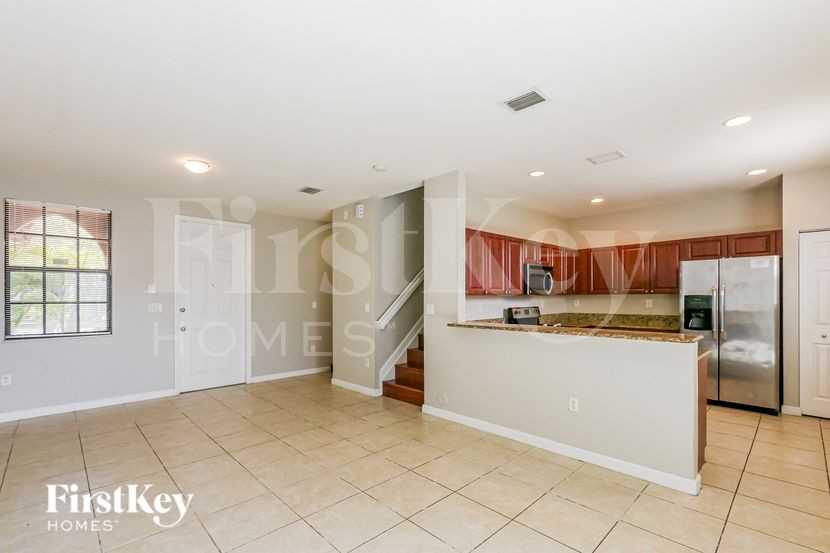 457 Seplace - Photo 6 of 16