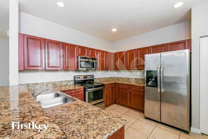 457 Seplace - Photo 7 of 16