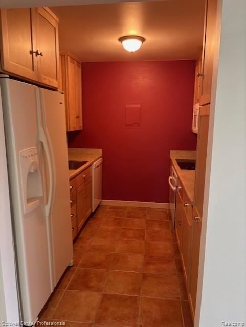 2120 Pauline Blvd - Photo 2 of 15