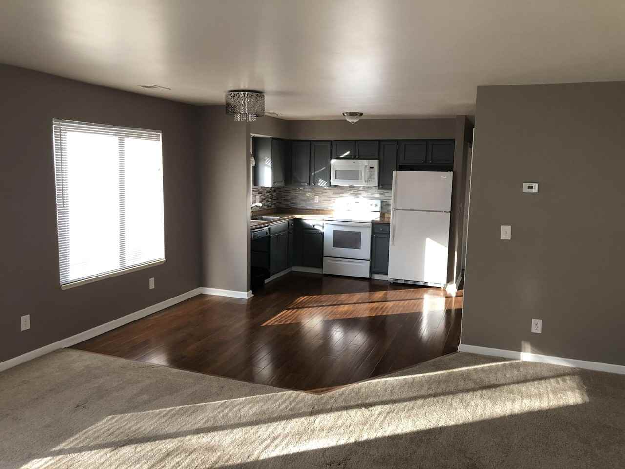 679 Karmada St - Photo 2 of 8