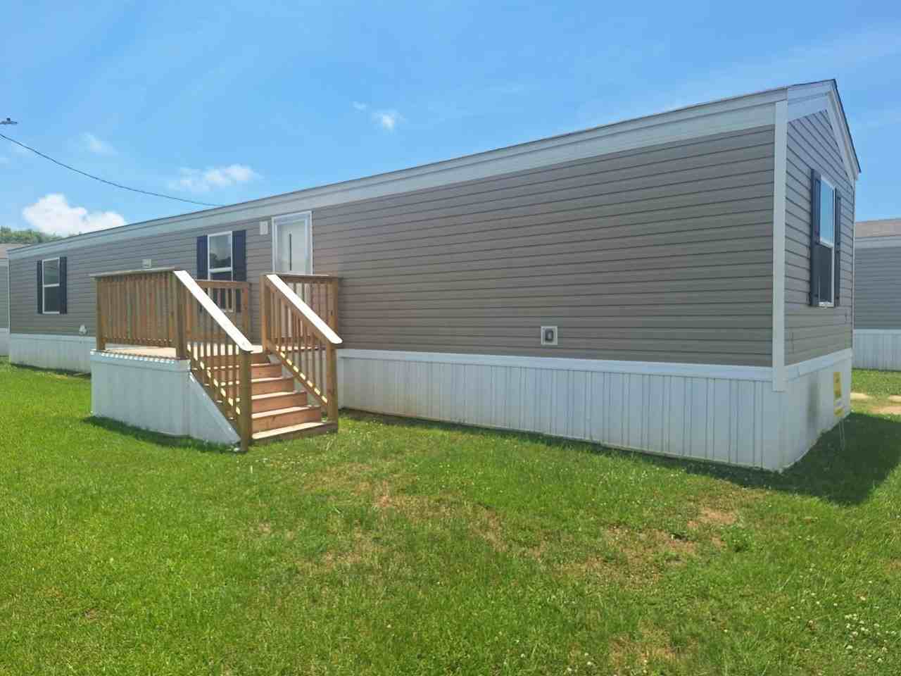 Bayou Oaks 1901 Switzer Rd. - Photo 3 of 10