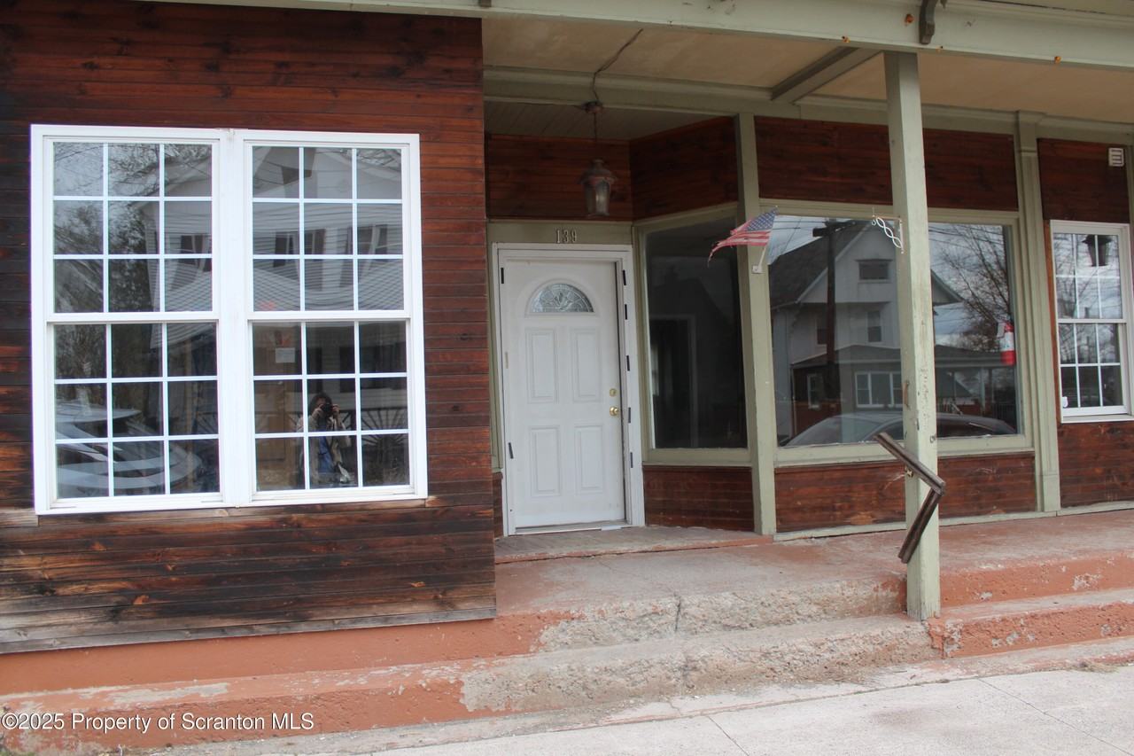 139 South St - Photo 2 of 16