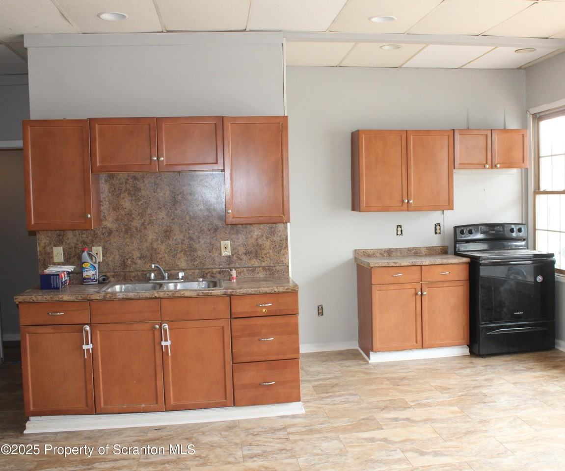 139 South St - Photo 4 of 16