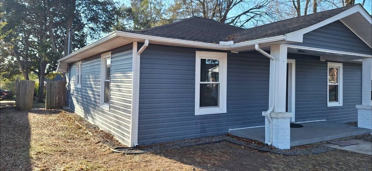 3403 South St - Photo 2 of 24