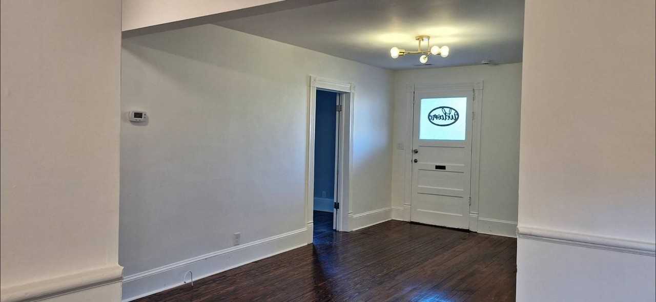 3403 South St - Photo 5 of 24