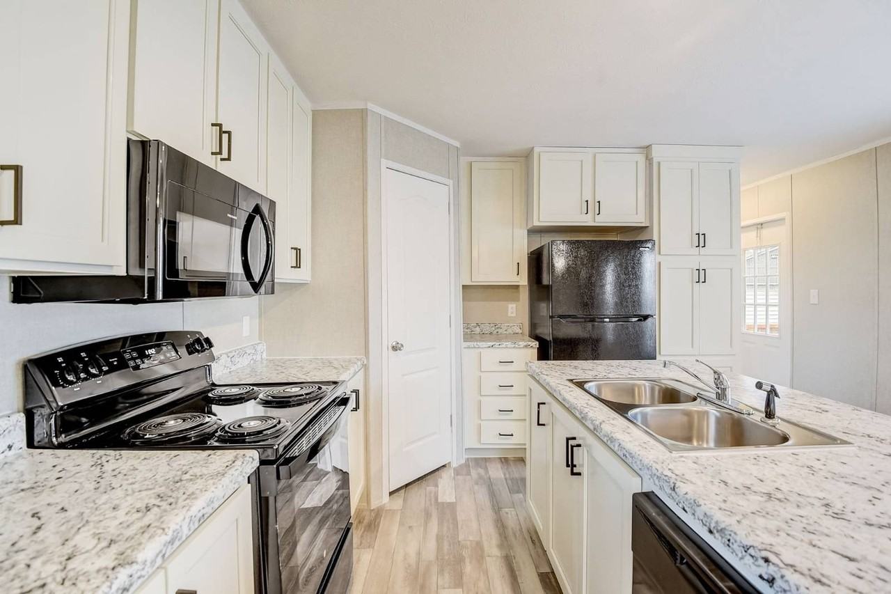 1800 Oak Grove Rd E #26 - Photo 2 of 10