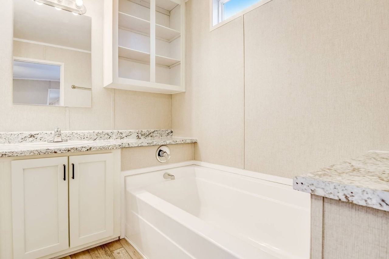 1800 Oak Grove Rd E #26 - Photo 6 of 10