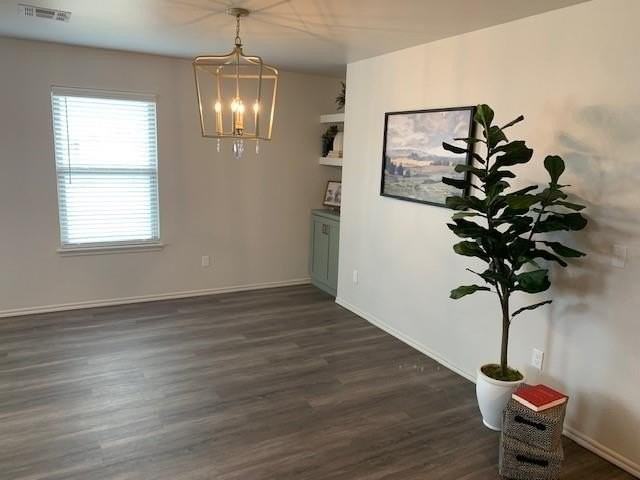 796 Ne 4th St - Photo 4 of 19