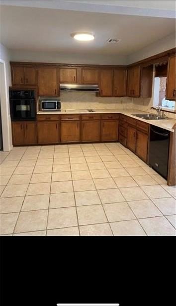 8004 S Country Club Dr - Photo 6 of 16