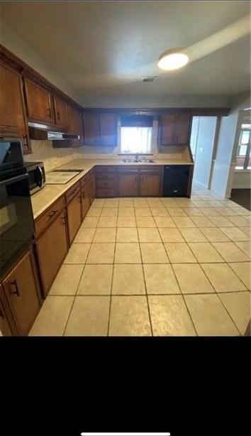 8004 S Country Club Dr - Photo 7 of 16