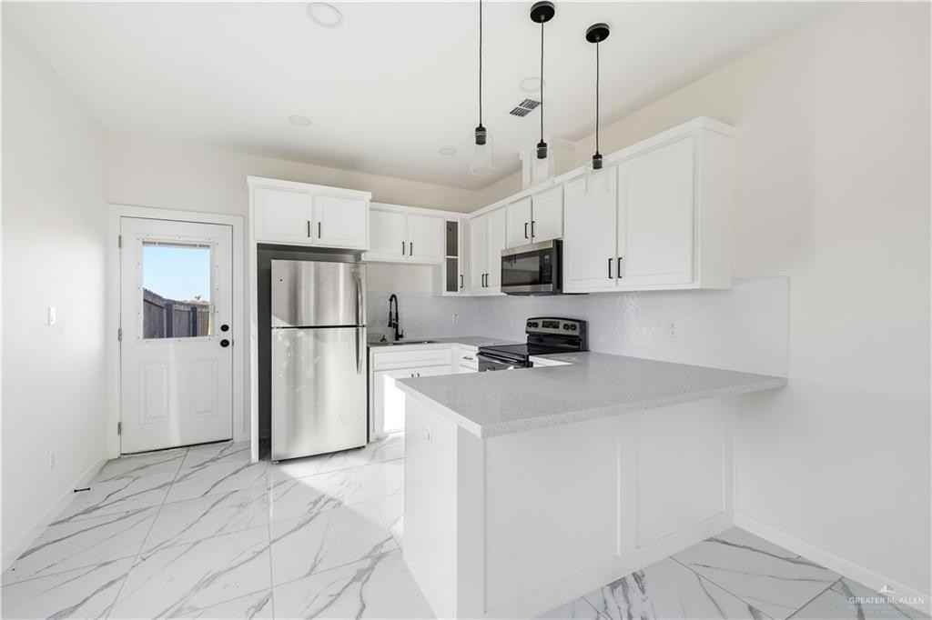 1324 N Abesam Ave #1 - Photo 3 of 36