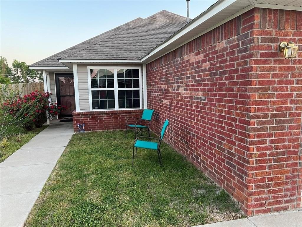 9200 Nw 71st St - Photo 7 of 43