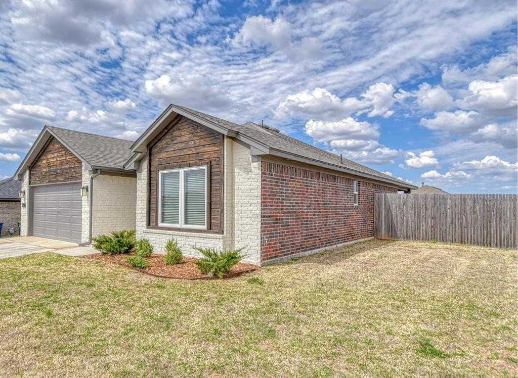 275 Jennifer Dr - Photo 2 of 34