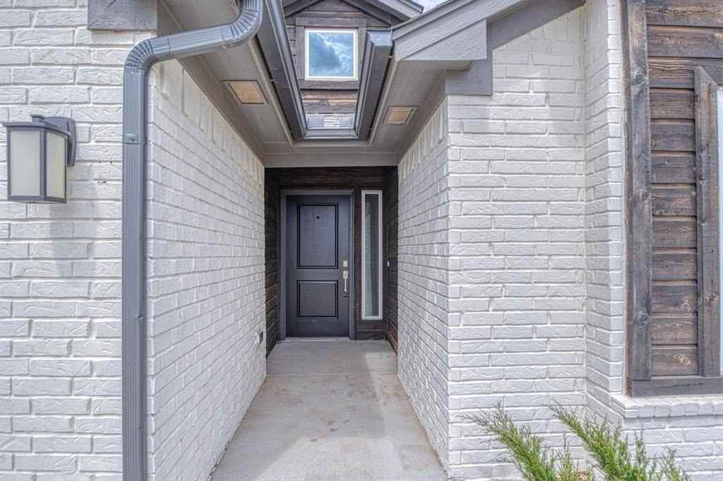 275 Jennifer Dr - Photo 4 of 34