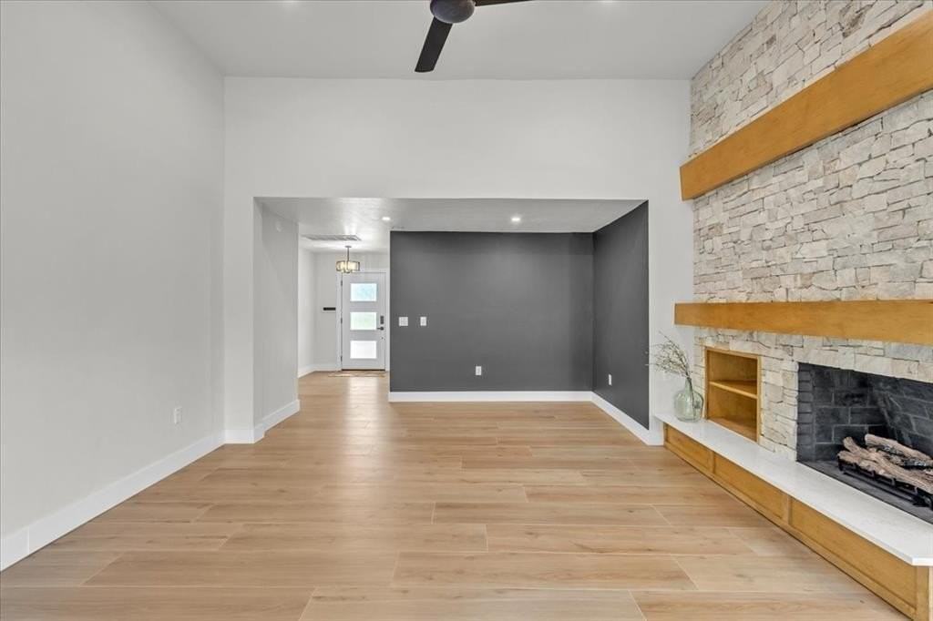 1301 Nw 63rd St - Photo 4 of 33