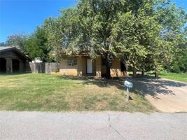 featured image of 310 N 20th St