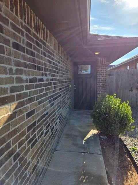 916 Coles Crk - Photo 2 of 39