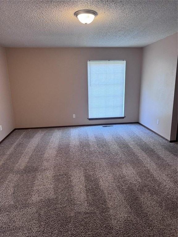 2208 Nw 118th St - Photo 7 of 15