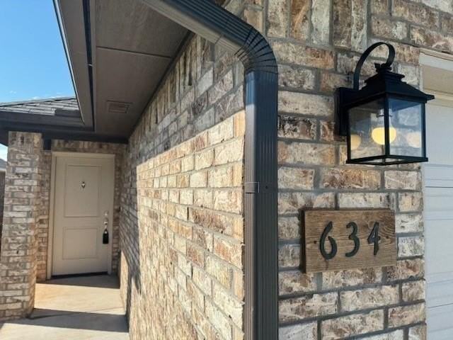 634 Marlin Ct - Photo 3 of 32