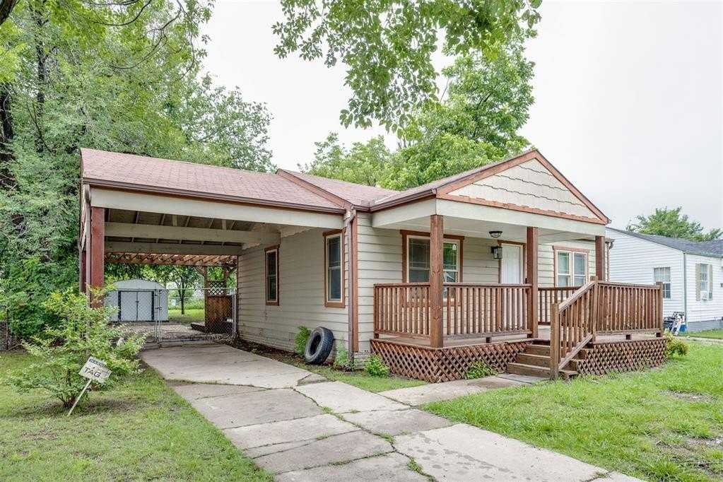 516 E Rickenbacker Dr - Photo 2 of 47