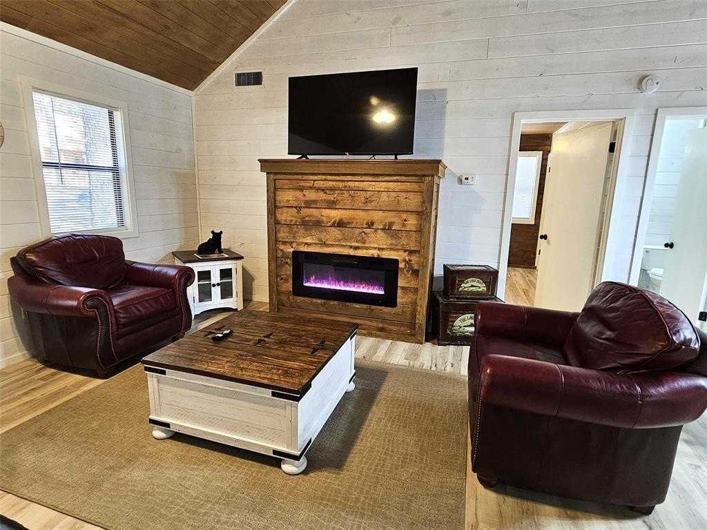 178 Marlin Dr - Photo 5 of 18