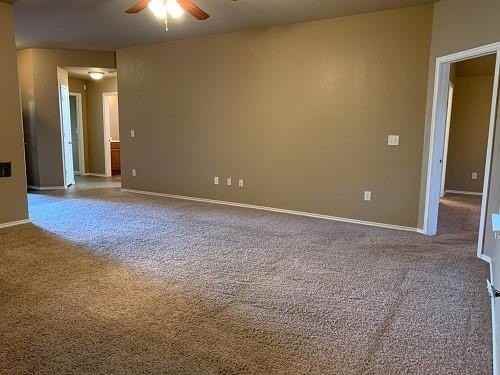 605 E Juniper Ln - Photo 3 of 18