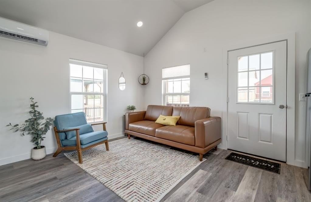 16351 W Highway 66 - Photo 2 of 8