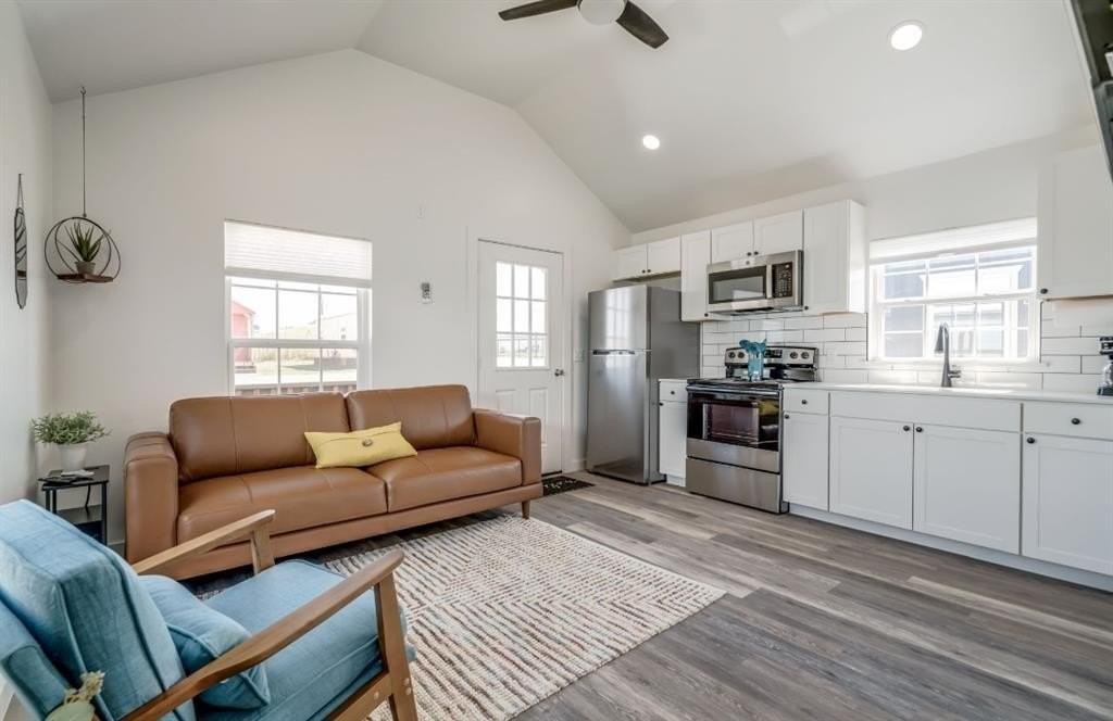 16351 W Highway 66 - Photo 3 of 8