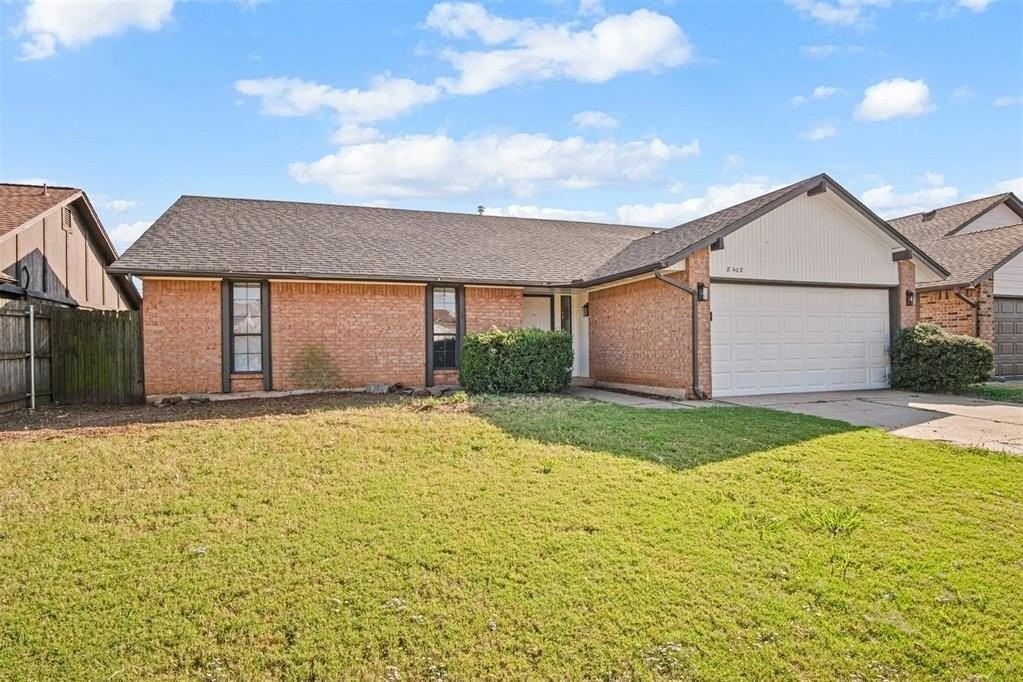 8408 Nw 109th St - Photo 2 of 33