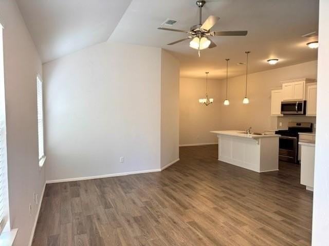 2405 Northcreek Ln - Photo 4 of 28