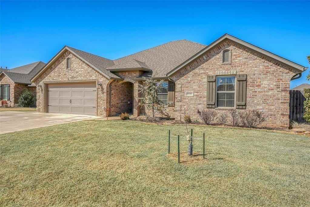 1101 Northridge Blvd - Photo 4 of 39