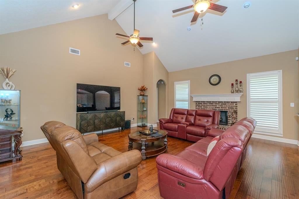 152 Sterling Ridge Dr - Photo 4 of 28