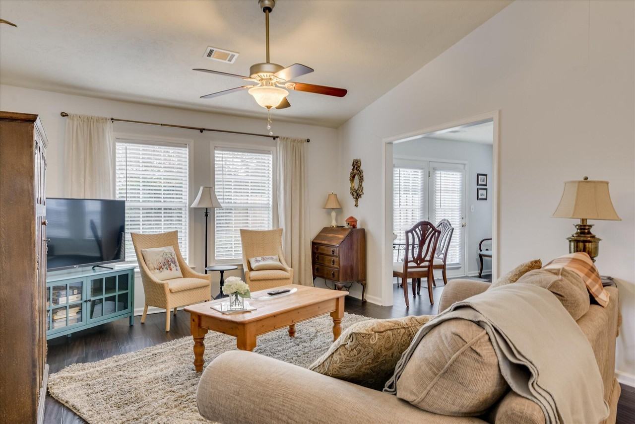 118 Portofino Ln Sw - Photo 6 of 28