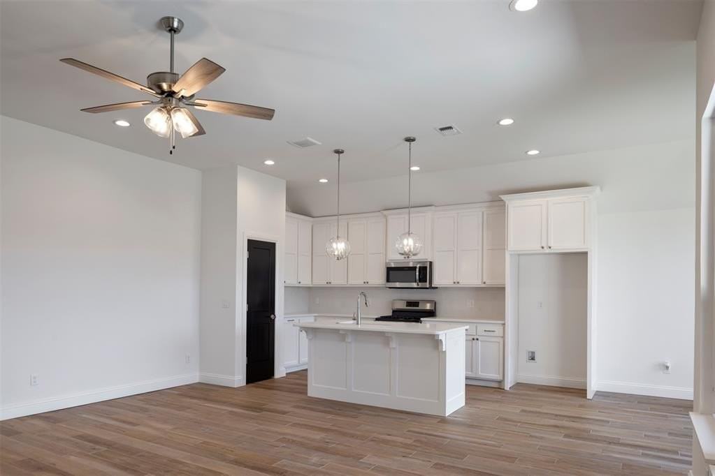 12724 Nw 2nd Ter - Photo 7 of 34